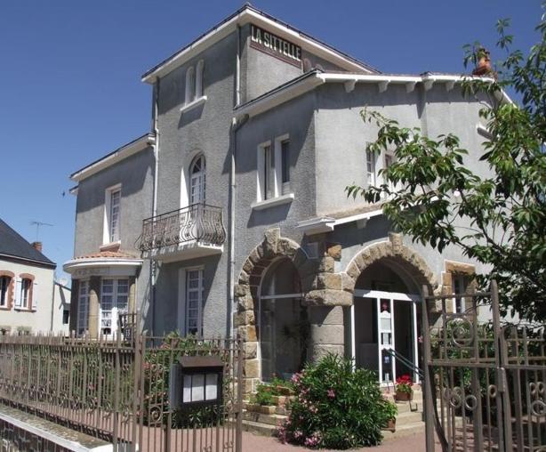 Logement De La Sittelle Aizenay Экстерьер фото